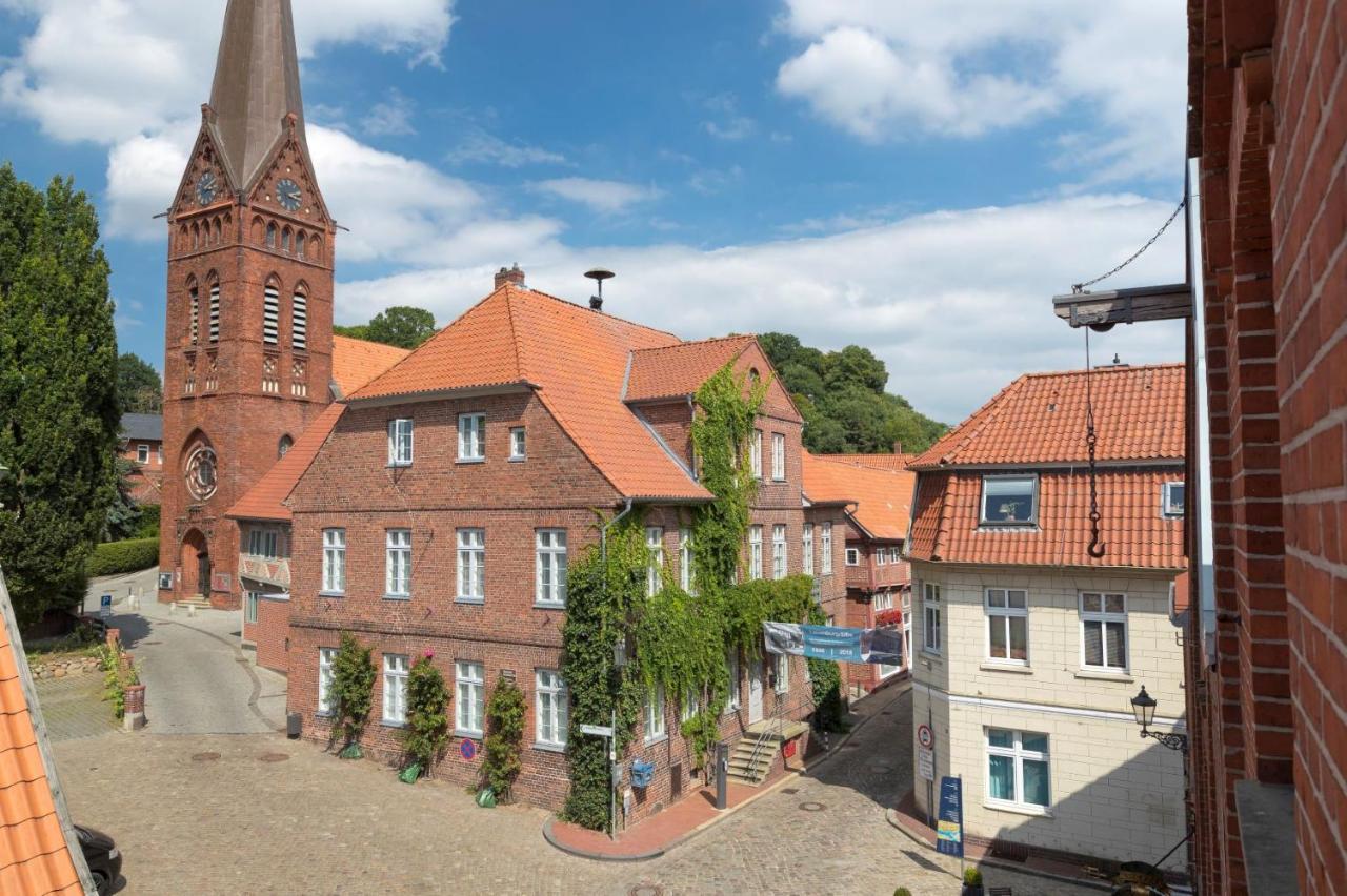 Gaestehaus Von Herzen Лауэнбург Экстерьер фото